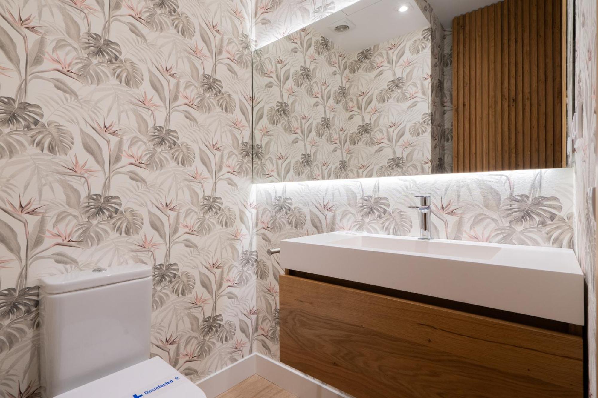 Apartamento Reformado De Lujo En Gran Via Apartment Madrid Ngoại thất bức ảnh