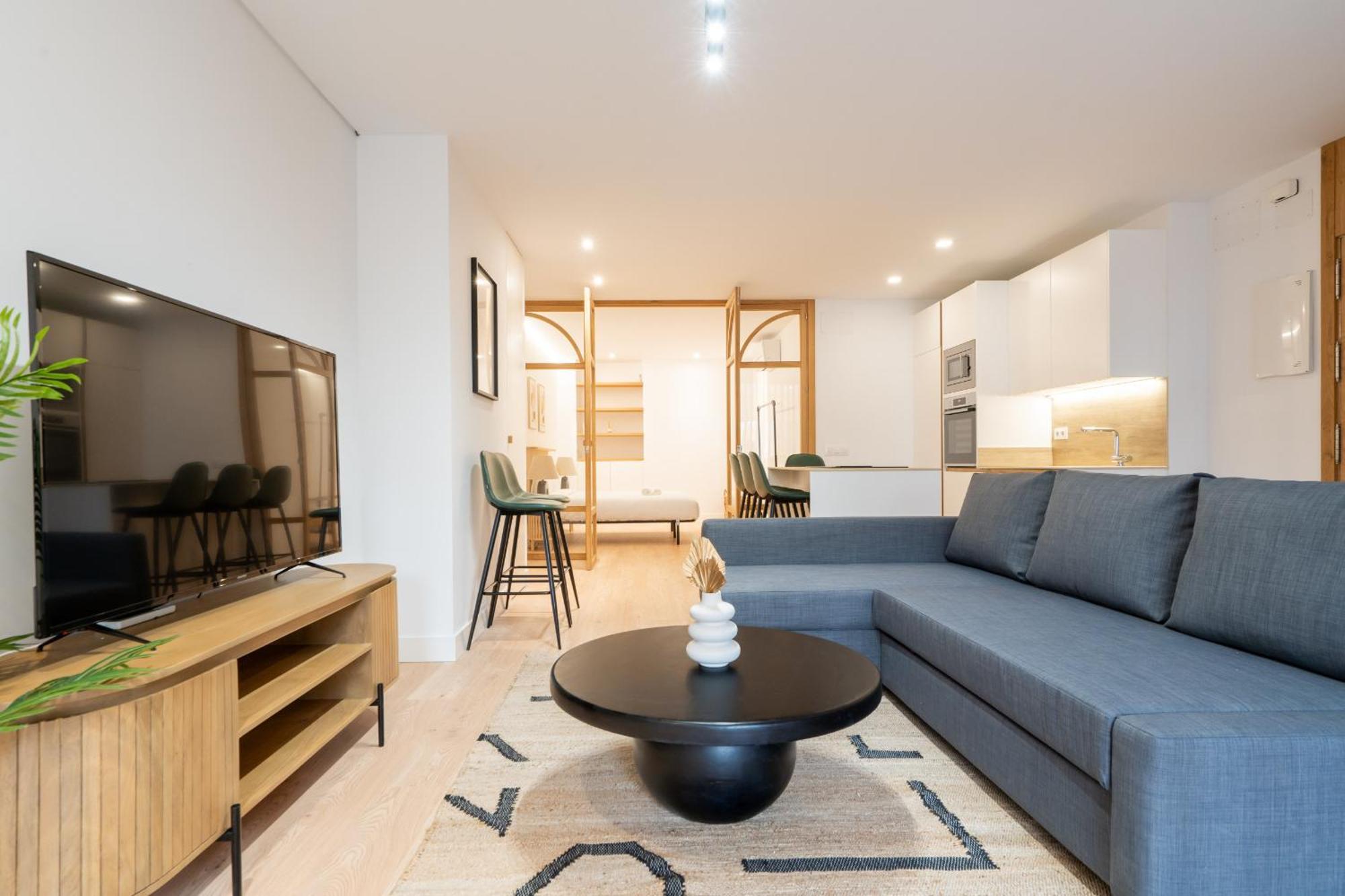 Apartamento Reformado De Lujo En Gran Via Apartment Madrid Ngoại thất bức ảnh